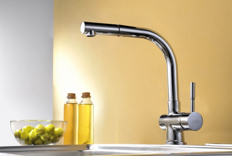 Blue Water Lira grifo de cocina de pie cromo 5901730610499