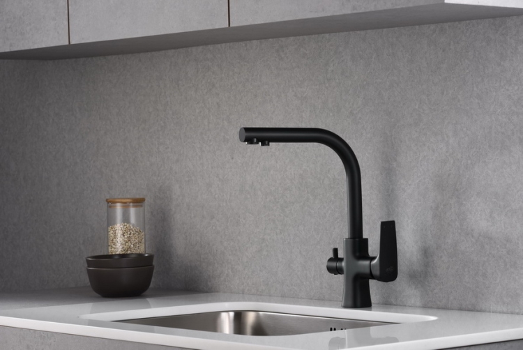 Blue Water Tivoli grifo de cocina de pie negro 5901730615968