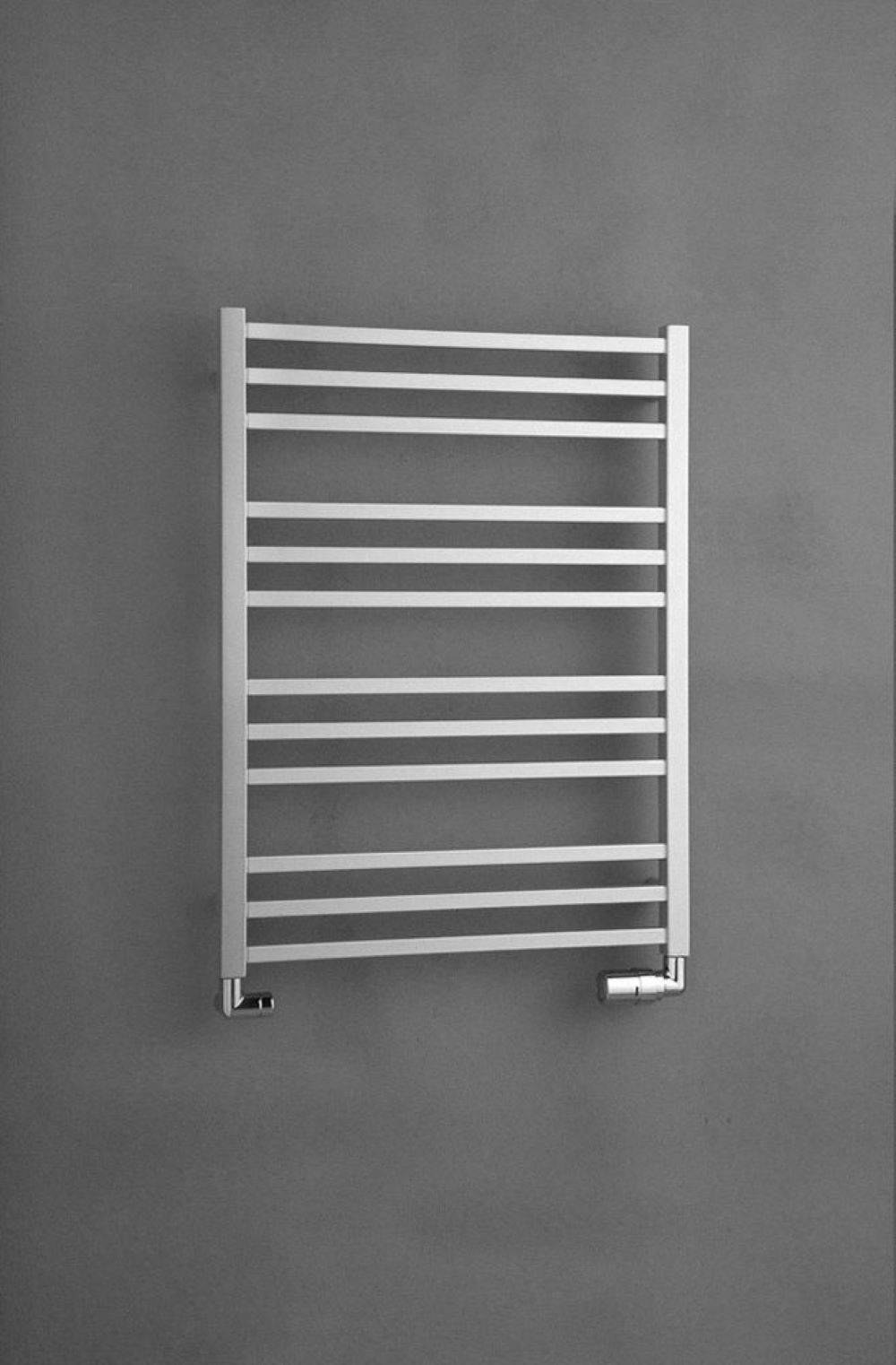 P.M.H. Avento radiador de baño decorativo 79x60 cm cromo AV2C