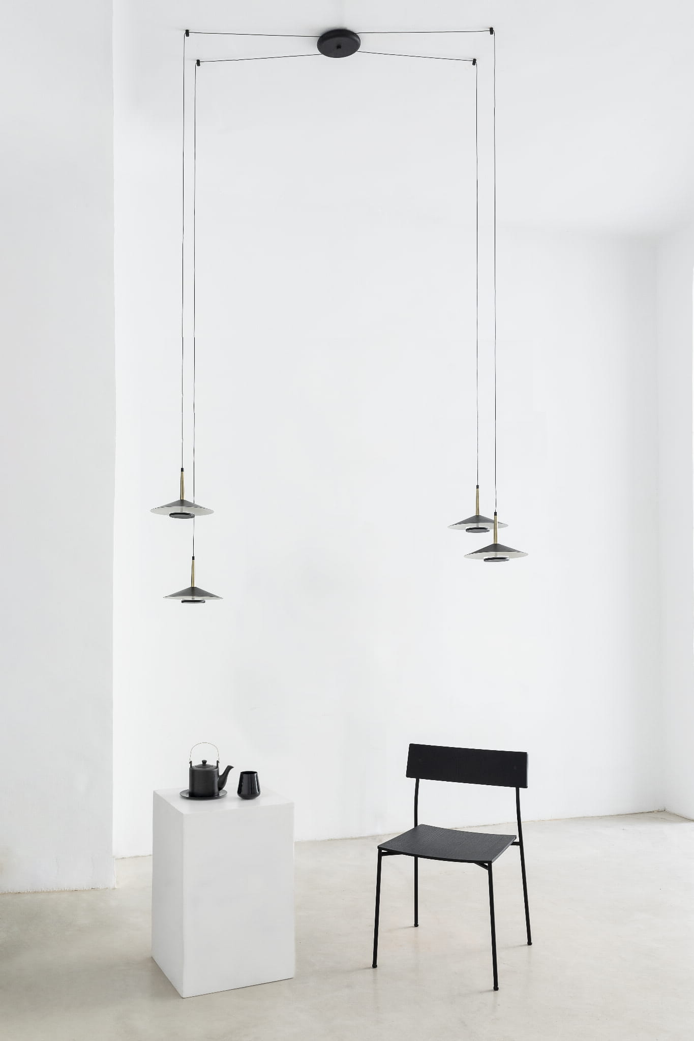 Mantra Orion lámpara colgante 4x8 W negro-latón 7307