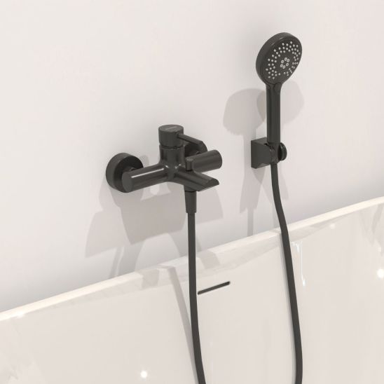 Conjunto grifo de bañera y ducha Hagser Lisa HGR70000034, alcachofa de ducha Hagser Lara HGR17000037, HGR31000037, HGR25000037