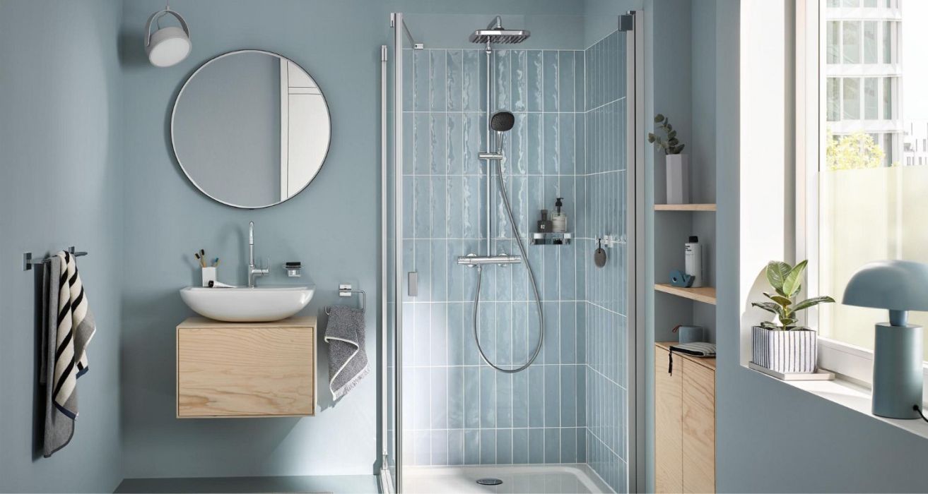 Ba&ntilde;o azul gris&aacute;ceo